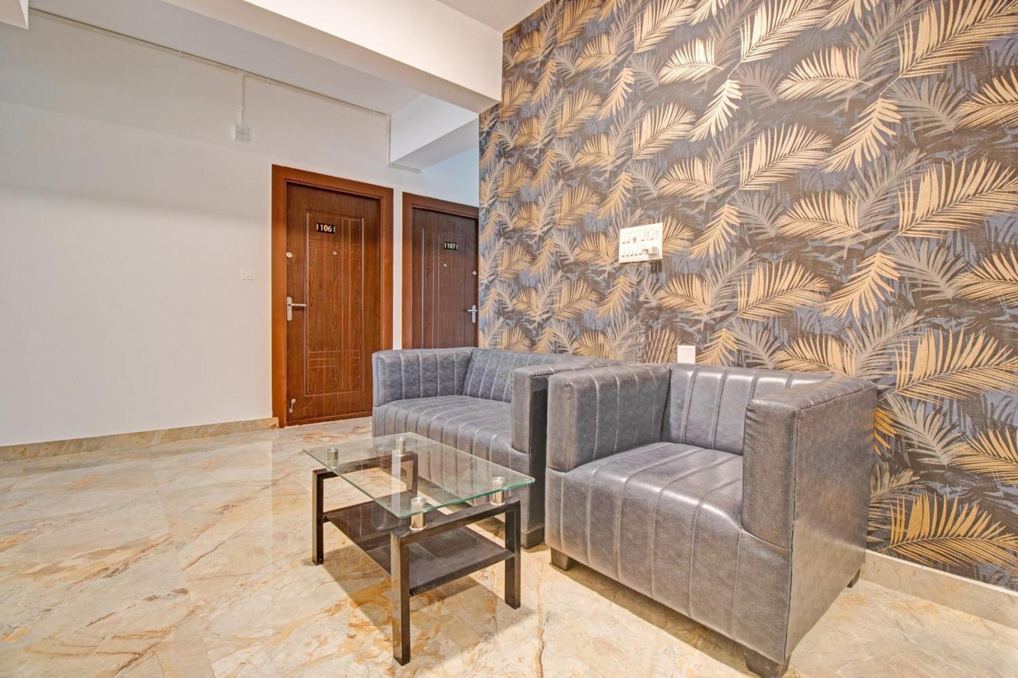 Super Collection O Petals Otium Business Hotel Бенґалуру Екстер'єр фото